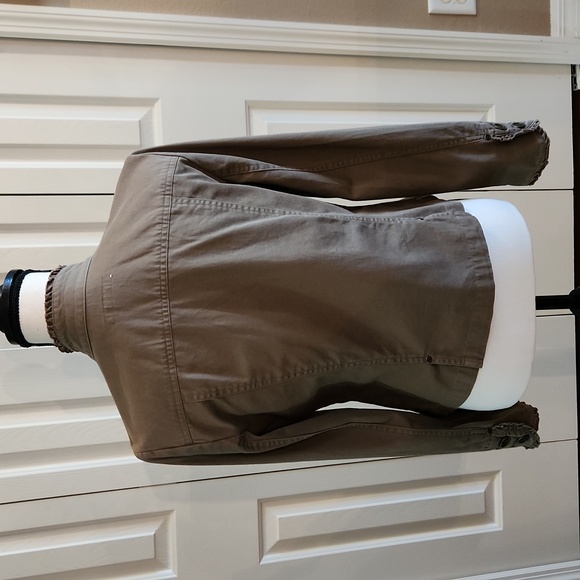 Crazy Horse,  Excellent condition,  Women's Jacket, Size Medium,  Olive green - Picture 4 of 11